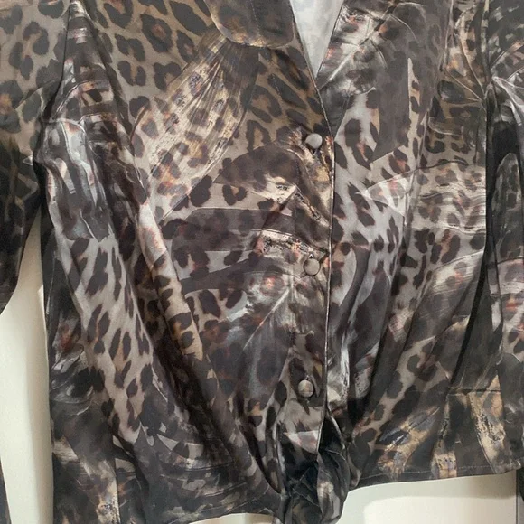 Guess Women's Black Leopard Print Tie-Front Top NWOT - Picture 4 of 7